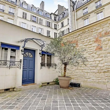Appartamento Charming Apt In An Exceptional Location In The Heart Of -louvre *